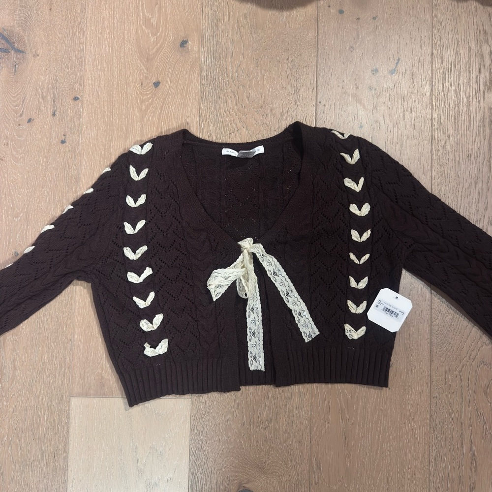 Altard State V-Neck Cable Knit Cropped Sweater Cardigan in Chocolate Brown - Picture 5 of 6